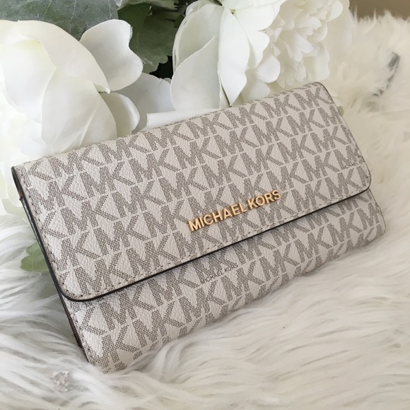 Michael Kors jet set Large trifold wallet